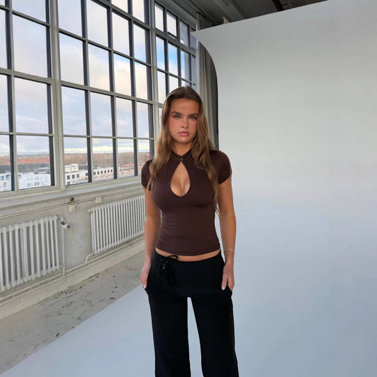 Damen figurbetontes T-Shirt mit schlüsselloch-Ausschnitt R&B