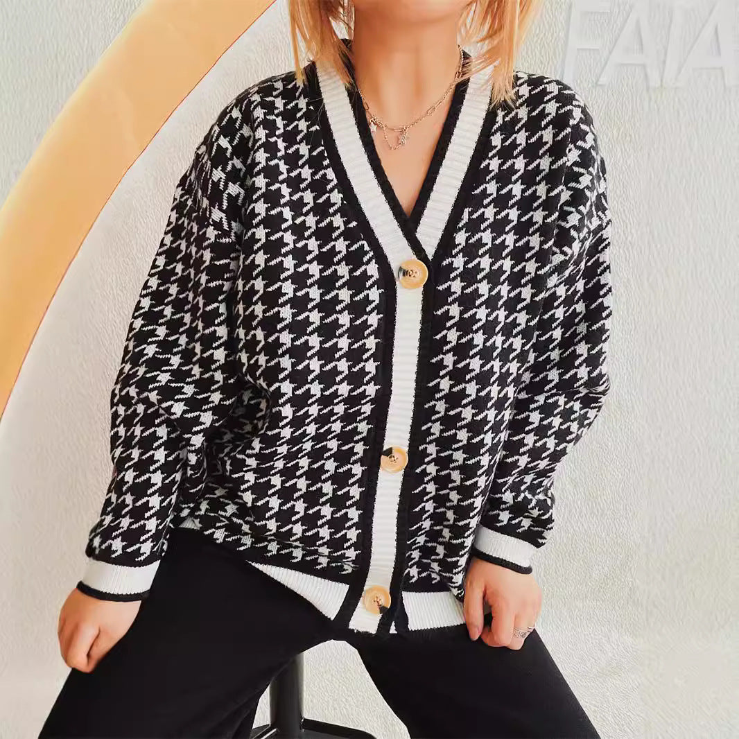Damen oversized Strickjacke im klassischen Hahnentrittmuster R&B