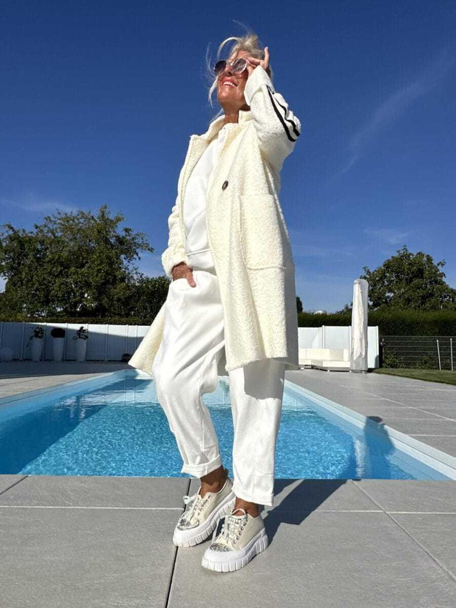 Damen Sportliche Longjacke mit praktischen Taschen und Streifenmotiv R&B