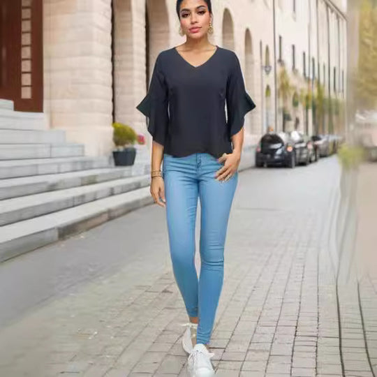 Damen Elegante Bluse mit Rüschendetails und tiefem V-Ausschnitt R&B