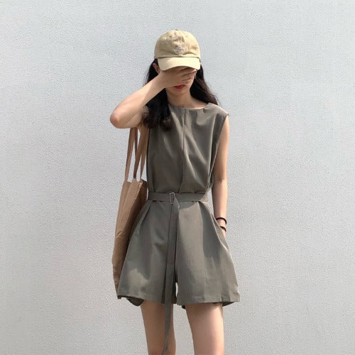 Damen Jumpsuit mit tailliertem Design und praktischen Taschen