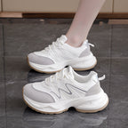 Damen modische Chunky Sneakers mit atmungsaktiver Oberfläche und stabiler Profilsohle R&B