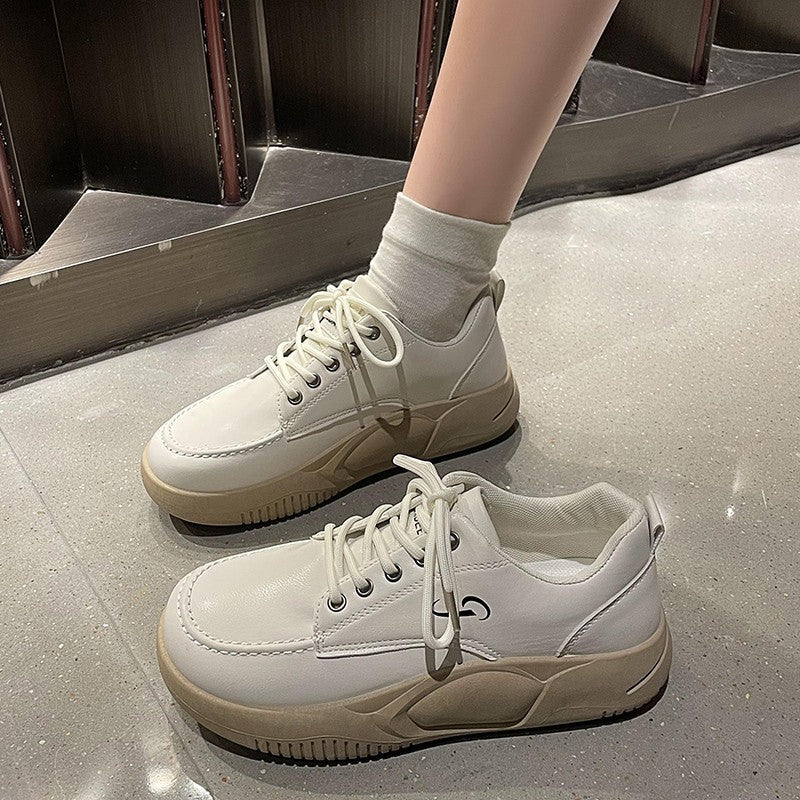 Damen Komfortable Sneakers mit rutschfester Sohle und atmungsaktiver Oberflächenstruktur