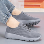Unisex nan leichtgewichtiger Strick-Slip-On mit konturiertem Komfortfußbett und stoßabsorbierender Wellenlaufsohle R&B