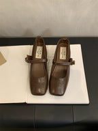 Damen Ballerinas mit modischem Riemchen und komfortablem Fußbett R&B