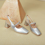 Damen Slingback-Pumps mit elegantem Glanz und dekorativem Riemen