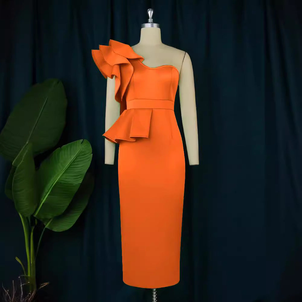 Damen Cocktailkleid mit asymmetrischem Volant R&B