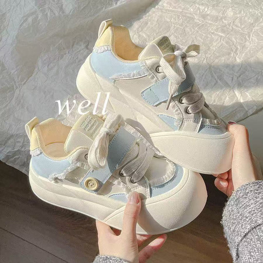 Damen Sportliche Sneakers mit besonderem Schnürsystem und bequemem Fußbett R&B