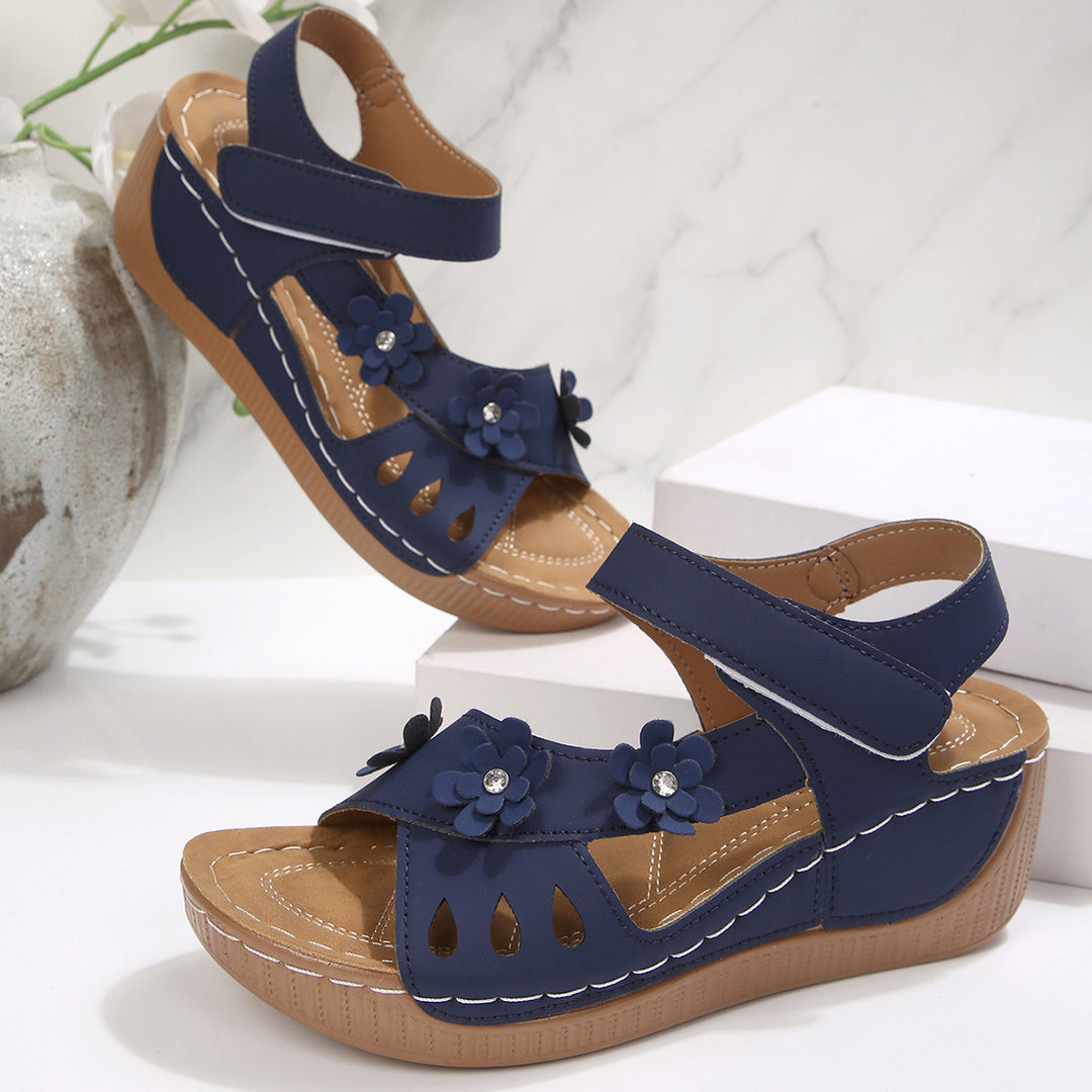 Damen Komfortable Sandalen mit Blumendekor R&B
