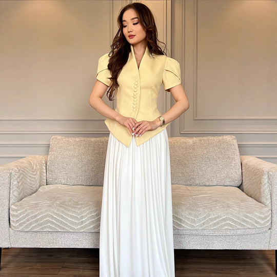 Damen elegante Designerbluse mit Puffärmeln und Knopfdetails R&B