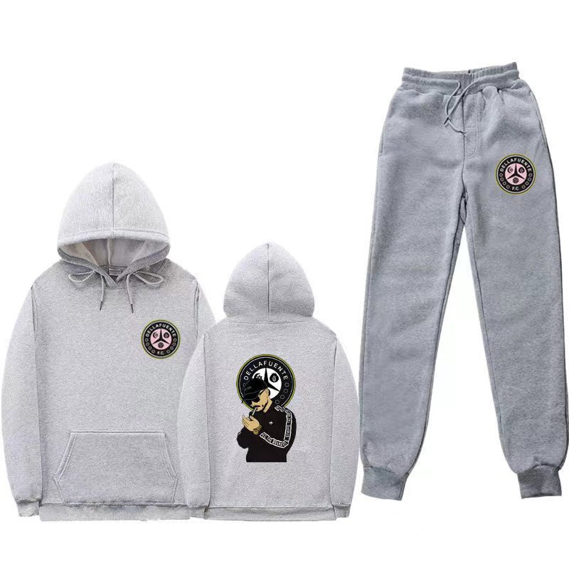 Damen Set aus Kapuzenpullover und Jogginghose mit einzigartigem Druck