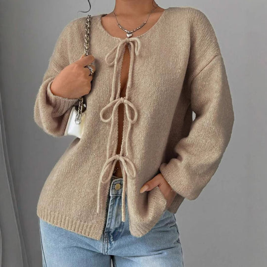Damen Oversized Strickpullover mit dekorativem Schnürdetail R&B