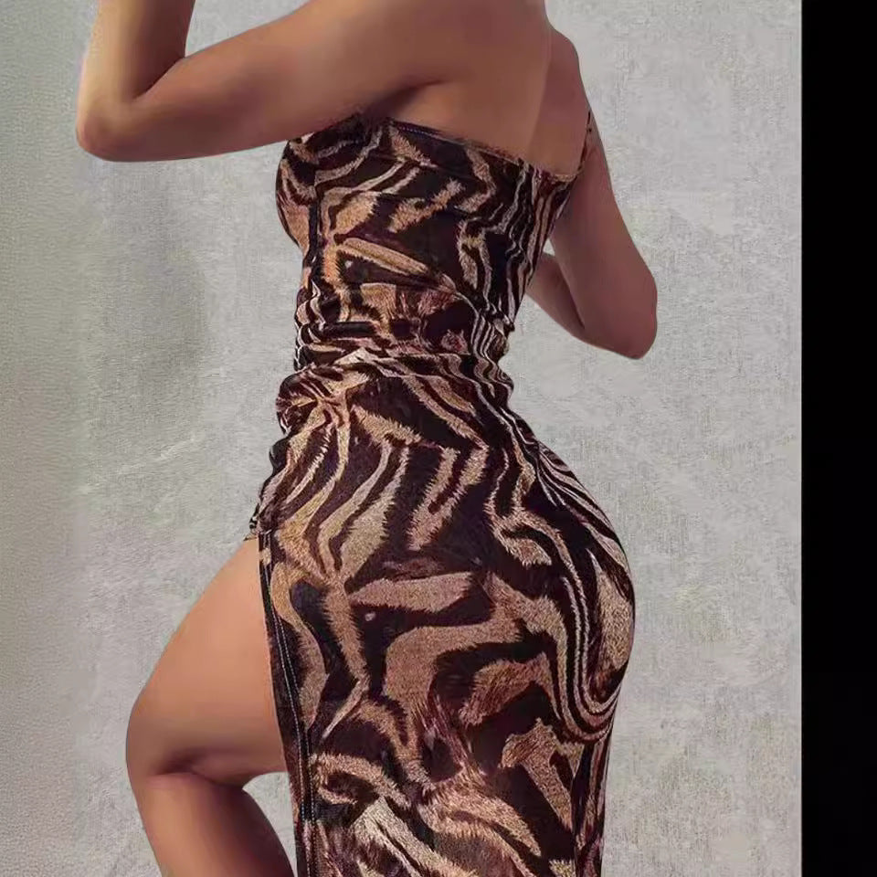 Damen figurbetontes Minikleid mit asymmetrischem Schnitt und edgy Animal-Print R&B