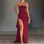 Damen Maxikleid mit trägerlosem Oberteil und elegantem Schlitz R&B