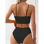 Damen Hochgeschnittener Bikini mit elegantem Wickeloberteil R&B