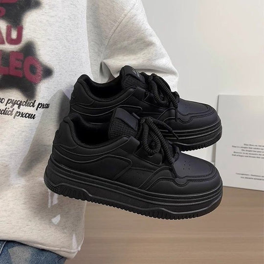 Damen Sneakers im modernen Urban-Stil mit innovativer Dämpfung R&B