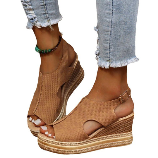 Damen Wedge-Sandalen mit offener Ferse und geschmackvollem Riemendesign R&B