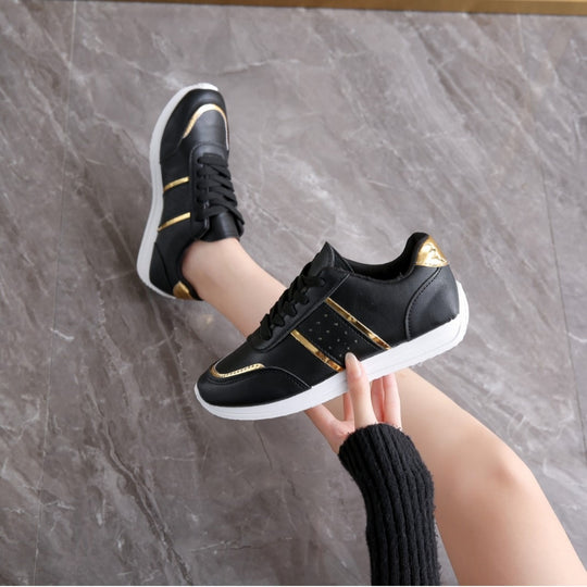 Damen Sportliche Sneakers mit glamouriösen Akzenten R&B