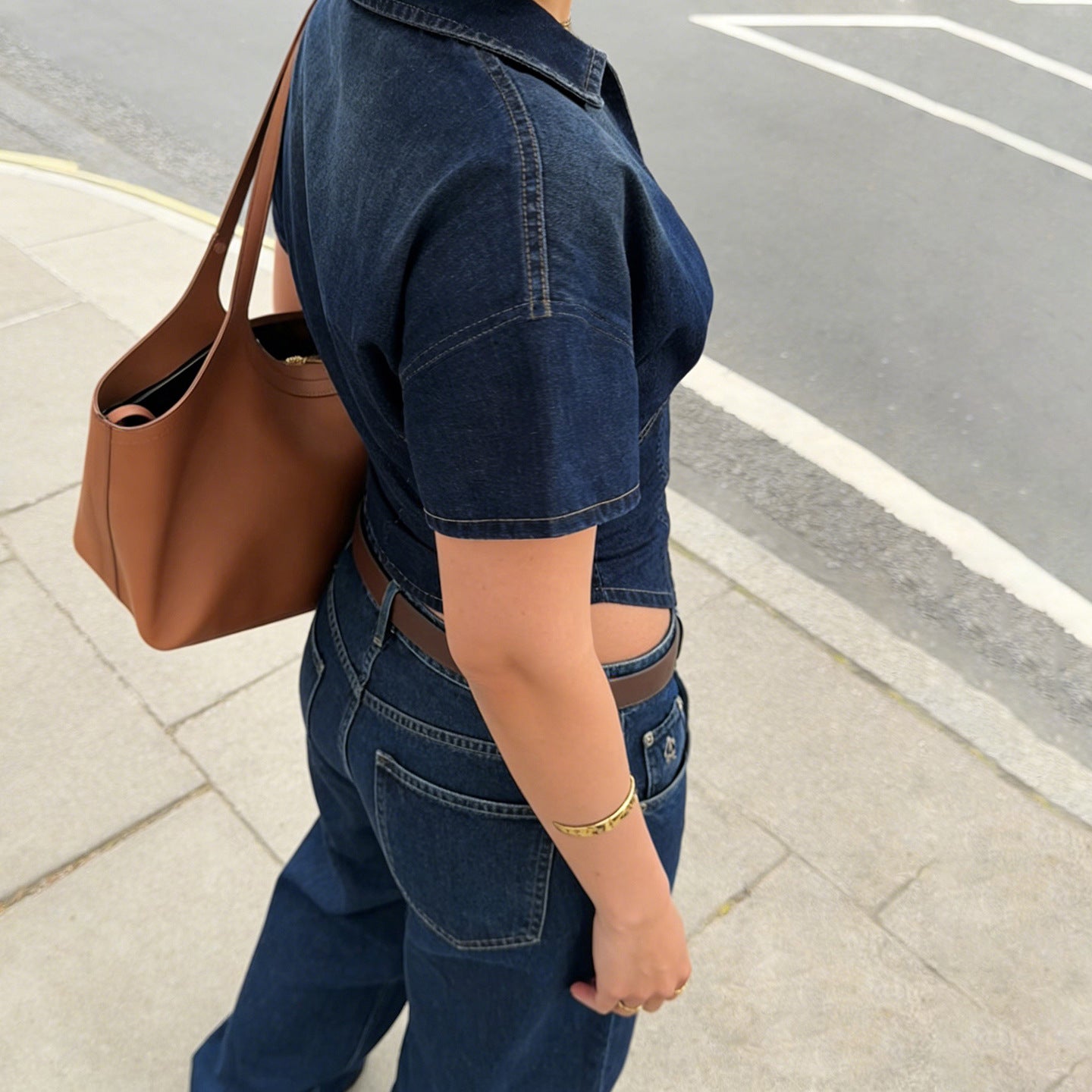 Damen Kurzarm Denim-Jacke mit teilbarem Reißverschluss und modischem Schnitt R&B