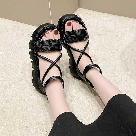 Damen modische Keilsandalen mit raffiniertem Riemendesign R&B