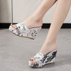Damen Bequeme Platform-Pantoletten mit floralem Muster R&B