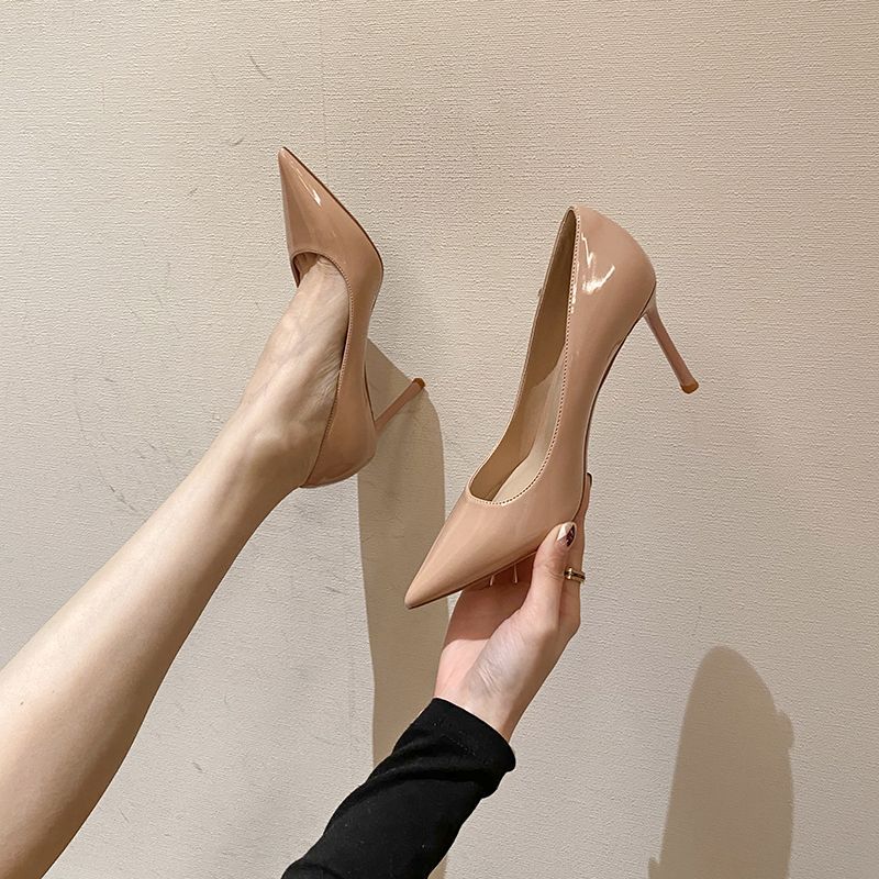 Damen spitze High Heel Pumps mit glänzender Oberfläche R&B
