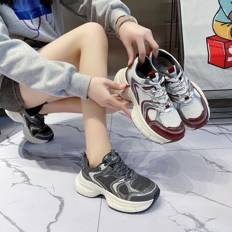 Damen modische Laufsneaker mit atmungsaktivem Obermaterial und komfortabler Dämpfung R&B