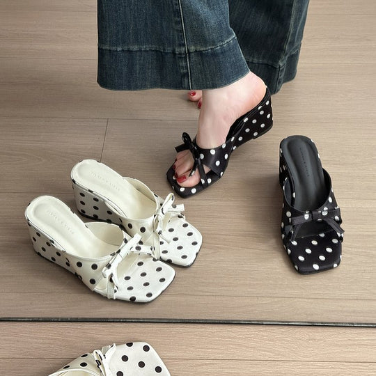 Damen elegante Mules mit gepunktetem Design und zartem Schleifenakzent R&B