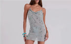 Damen Elegantes Minikleid mit raffiniertem Wasserfall-Ausschnitt und schimmernden Schmuckdetails R&B