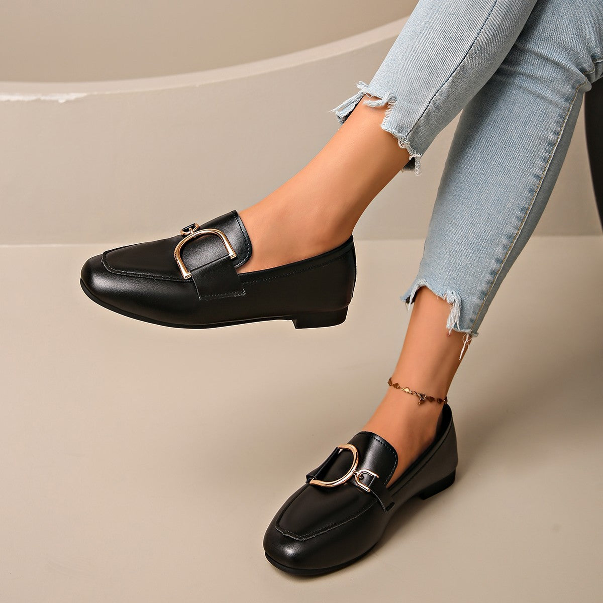 Damen elegante Mokassins mit exklusivem Schnallenakzent R&B
