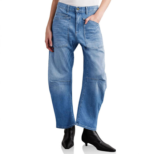 Damen halbhohe Denim-Hose mit einzigartigen aufgesetzten Taschen R&B