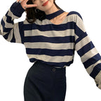Damen Langarmshirt mit modernen Streifen und schickem Ausschnitt