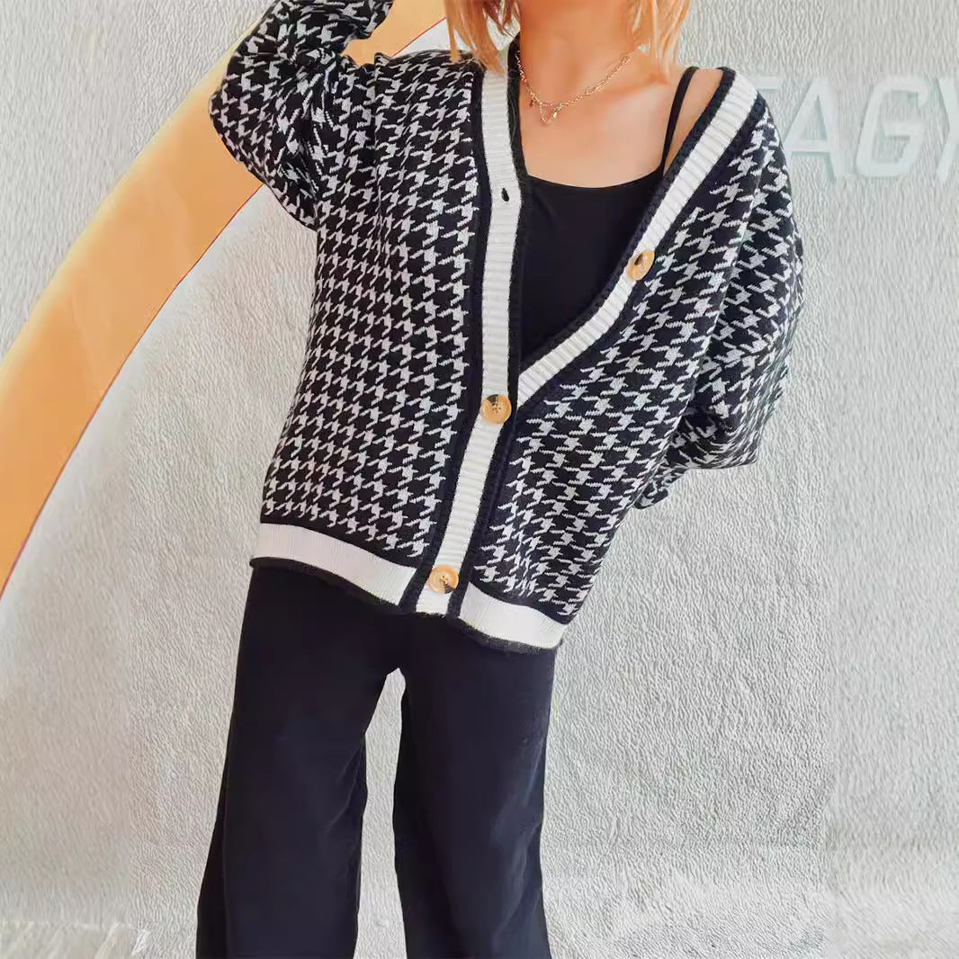 Damen oversized Strickjacke im klassischen Hahnentrittmuster R&B