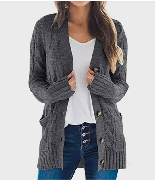 Damen Grobstrickjacke mit seitlichen Taschen und attraktivem Zopfmuster R&B