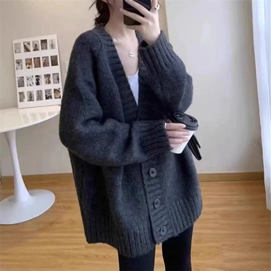 Damen Grobstrickjacke mit voluminösen Ärmeln und knöpfbarem Ausschnitt R&B