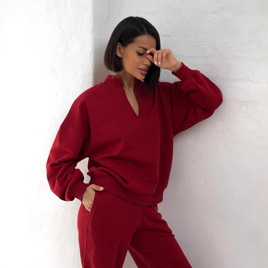 Damen modischer Sweatshirt mit V-Ausschnitt und optimierter Passform R&B