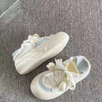 Damen Sneakers mit floralem Dekor und einzigartigem Schnürsystem R&B