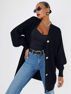 Damen Moderner Strickcardigan mit großen Knopfdetails und lässigem Schnitt