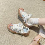 Damen modische Sneakers mit eleganter Spitze und transparenter Schnürung R&B