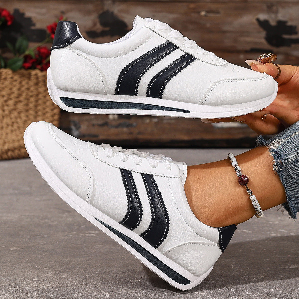 Damen Sportliche Sneakers mit gepolstertem Komfort und modernem Design R&B