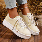 Damen Sneakers mit platten Sohlen R&B