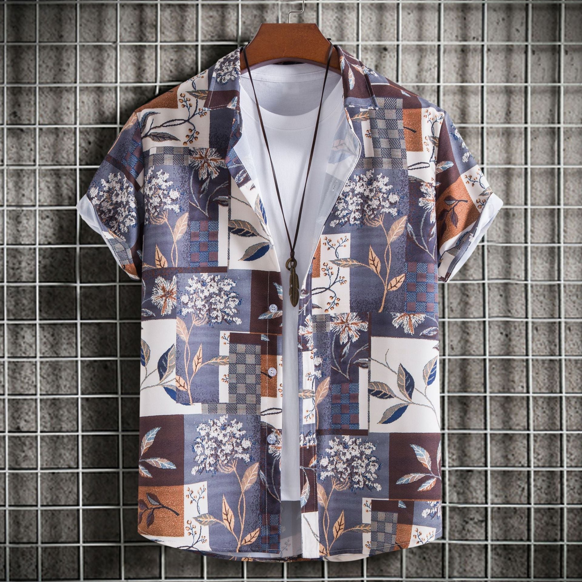 Herren Kurzarmhemd mit floralem Patchwork-Design