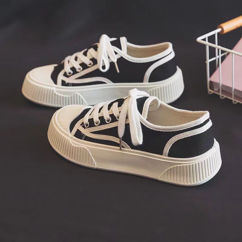 Damen Sportliche Canvas Sneakers im Retro-Stil R&B