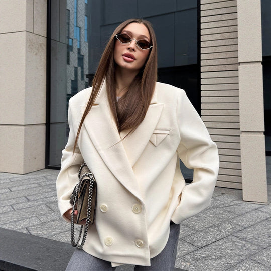 Damen Oversized Blazerjacke mit doppelter Knopfleiste und eleganten Details R&B