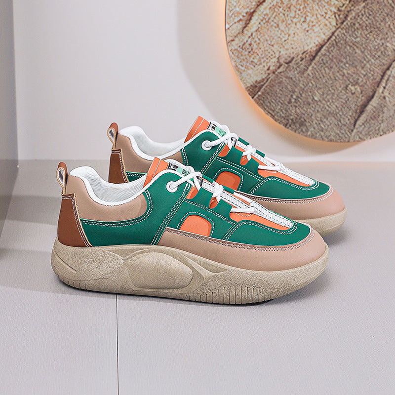 Damen Sneakers im urbanen Retro-Stil mit atmungsaktiver Konstruktion und dämpfender Sohle R&B