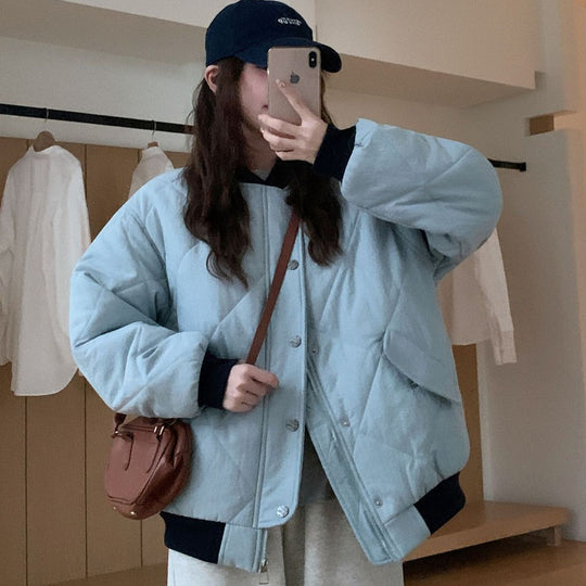 Damen Kuschelige gesteppte Jacke mit Druckknöpfen und weichem Innenfutter R&B