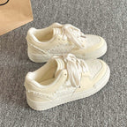 Damen Sneakers mit eleganten Applikationen R&B