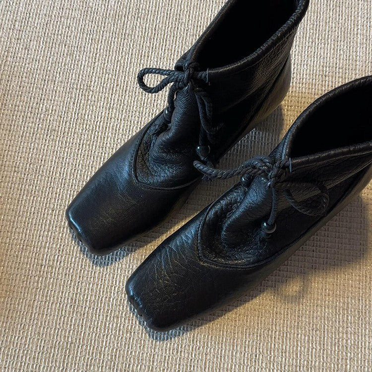 Damen Couture Stiefel mit raffiniertem Schnürdesign und komfortablem Innenfutter