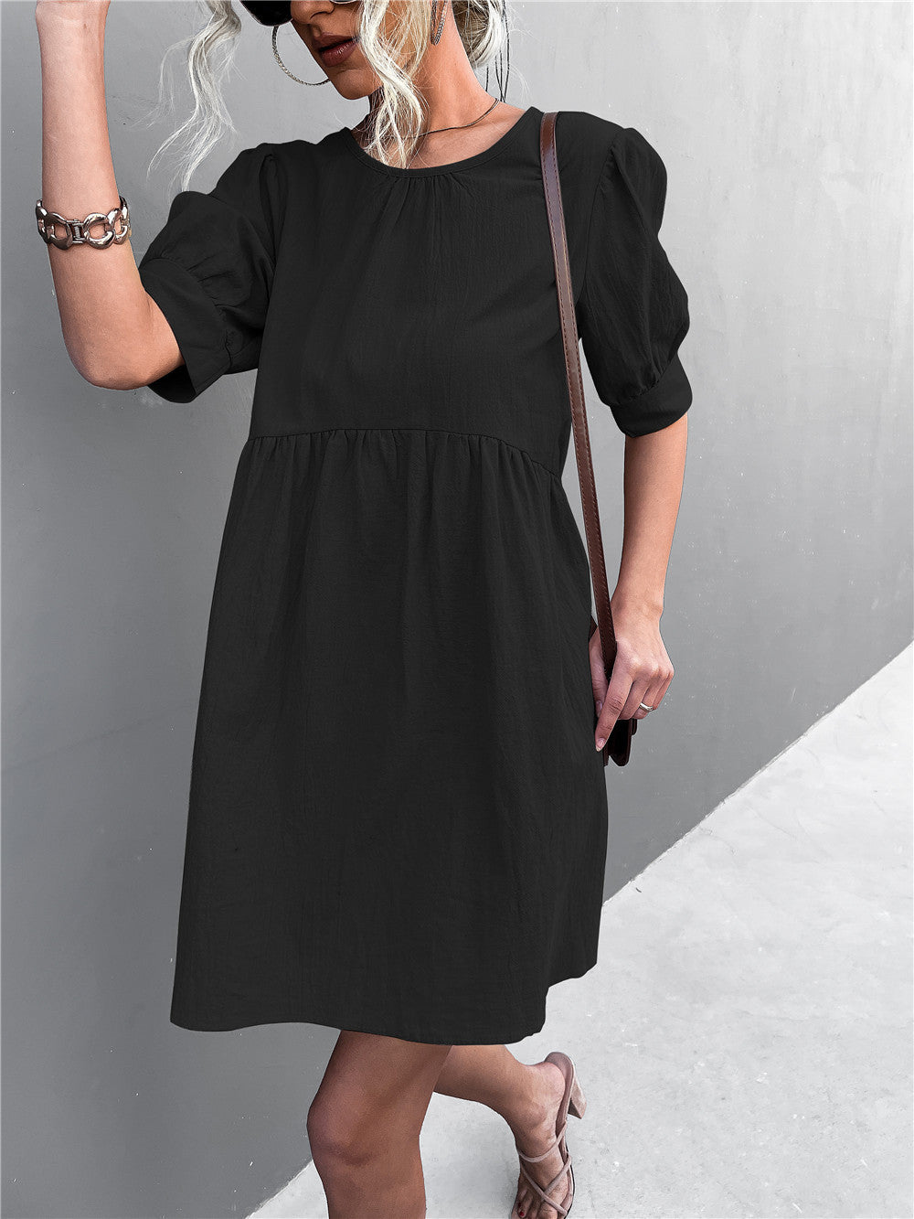 Damen lässiges Kurzarmkleid mit elastischem Bund und voluminösen Ärmeln R&B
