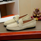 Damen Mokassin mit stilvollem Zierdetail und hochwertiger Wildleder-Oberfläche R&B